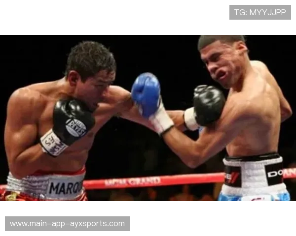 别让力量轻易溜走：拳击选手直拳命中对方面门的致命一击